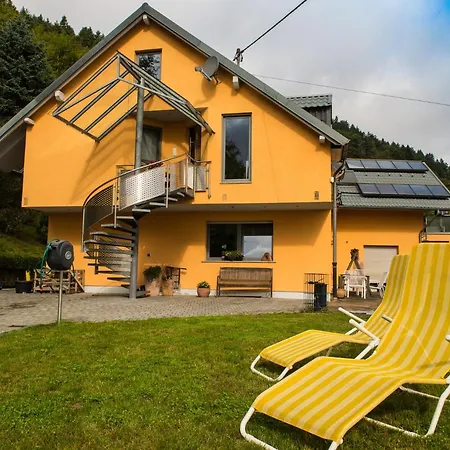 Ferienwohnung Roos Klusserath Zewnętrze zdjęcie