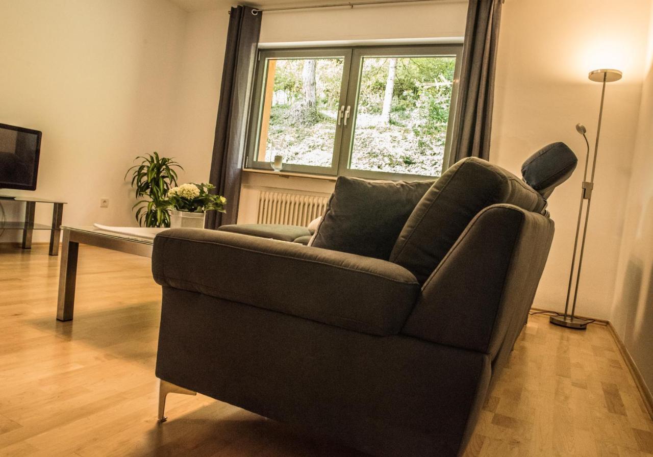Roos Apartment
